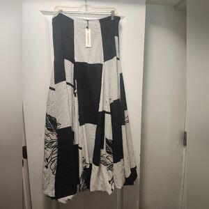 Black & White Patchwork Floral Maxi Skirt - Flowing A-line